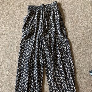 Vintage pink & black floral flowy pants